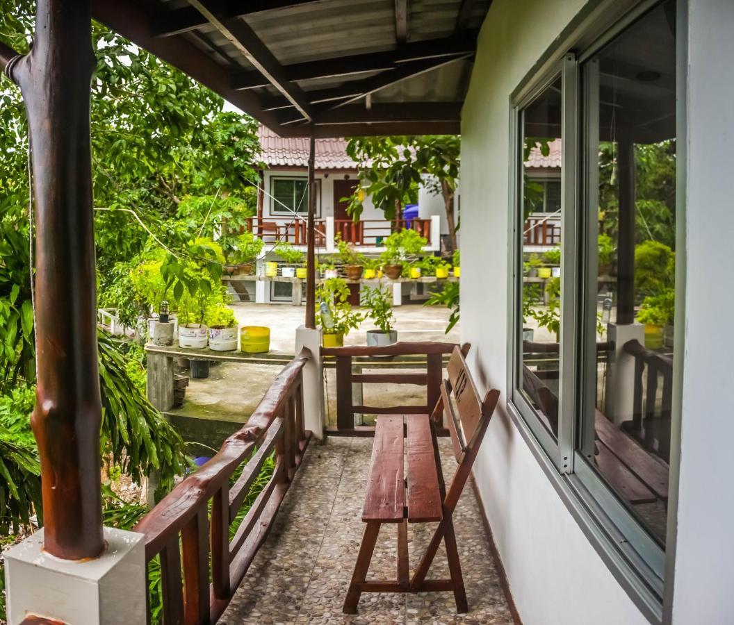 High Bar (adults Only) 2* Ko Tao