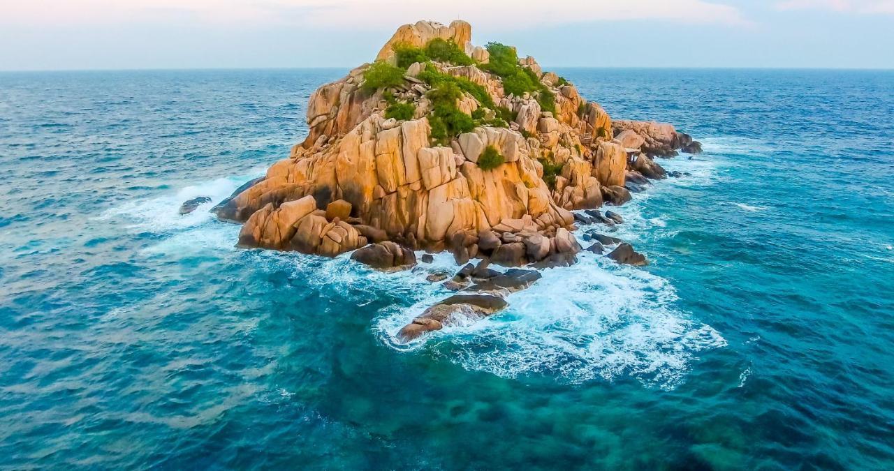 Herberg High Bar (adults Only) Ko Tao